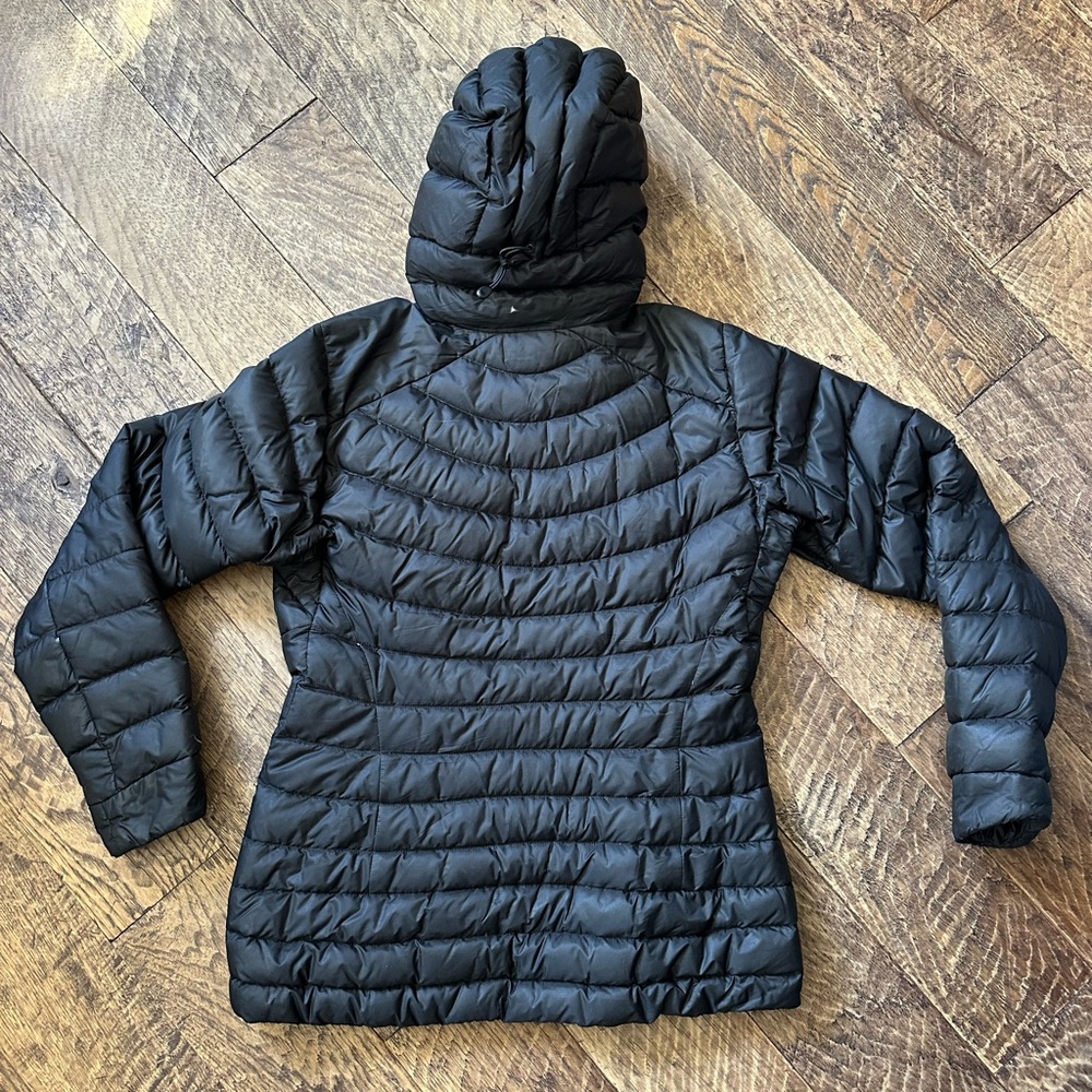 Women’s Arcteryx Cerium LT Hoody - Picture 3 of 6